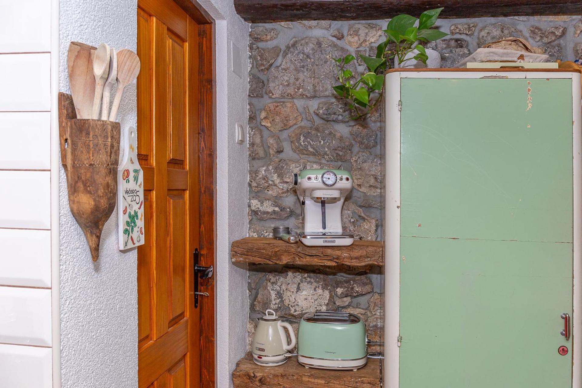 Hedgehog's Chalet *