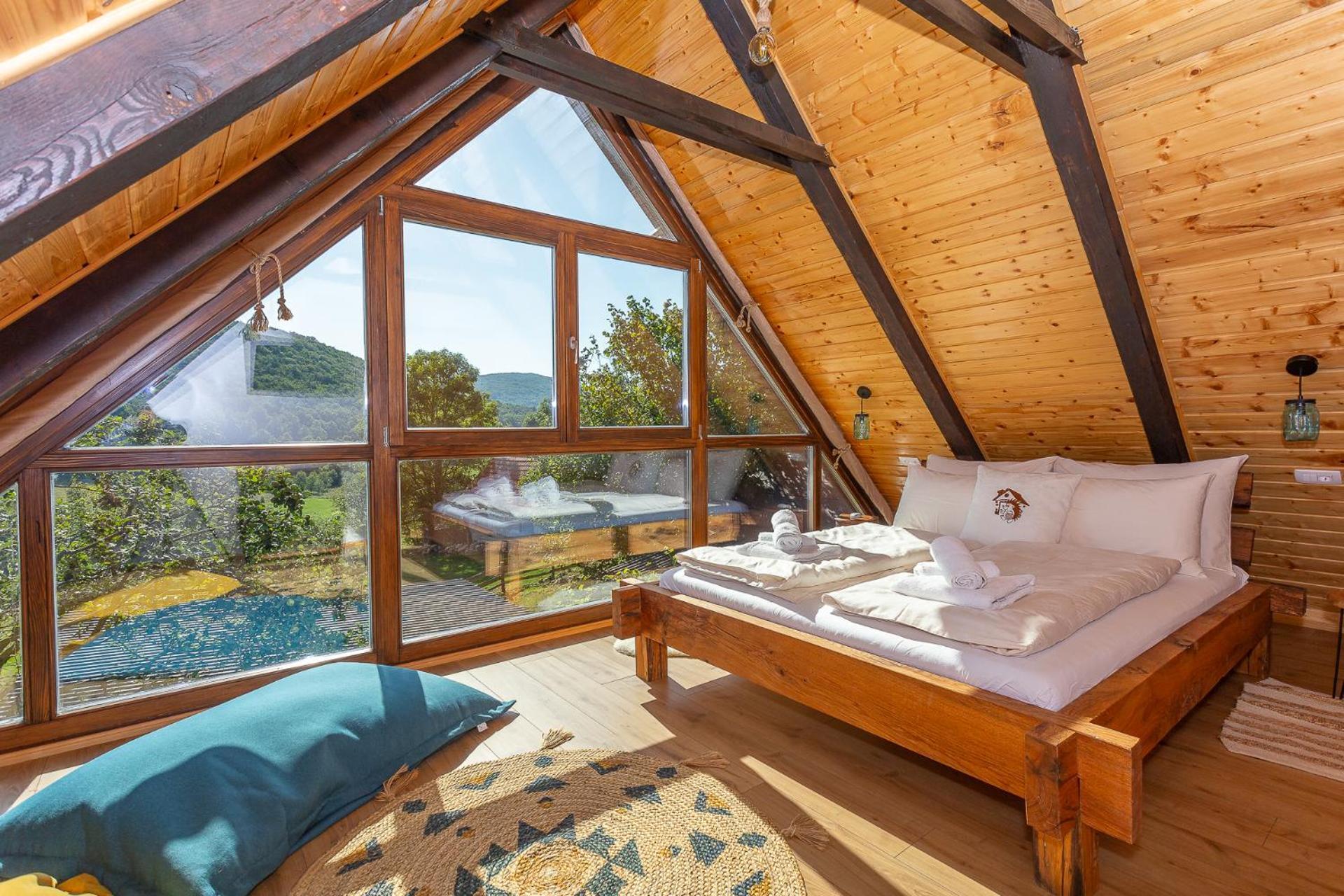 Hedgehog's Chalet *